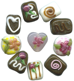 12x15mm Lampwork Glass Valentine CHOCOLATE, CONFECTION Beads