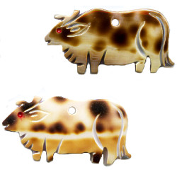 15x30mm Spotted Shell OX, COW Animal Fetish Bead