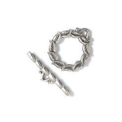 15mm dia. Silvertone Pewter Leaf TOGGLE CLASP